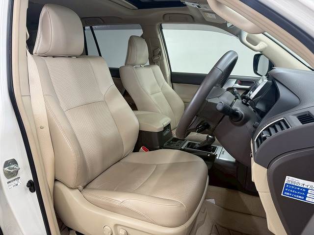 トヨタ&nbsp;ランドクルーザープラドの画像5