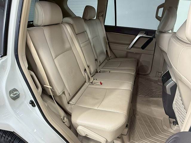 トヨタ&nbsp;ランドクルーザープラドの画像6