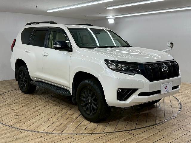 トヨタ&nbsp;ランドクルーザープラドの画像15