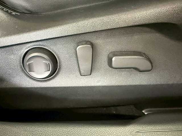 スバル レガシィアウトバックの画像12