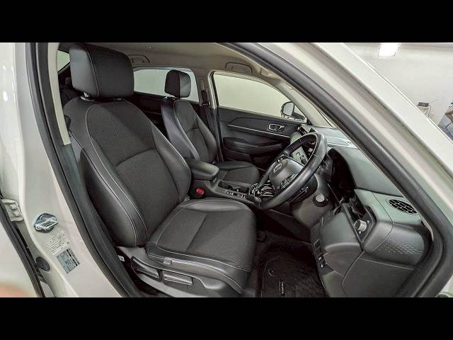 ヴェゼルハイブリッドe:HEV Z 内装他