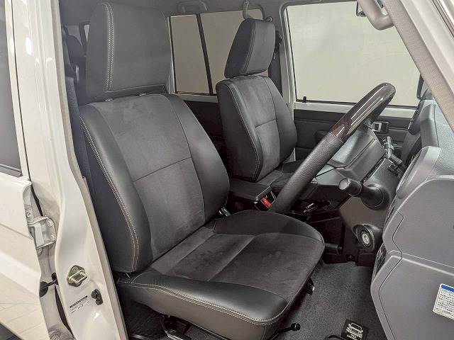 トヨタ&nbsp;ランドクルーザー70系の画像5