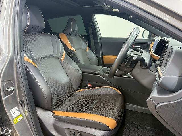 クラウンクロスオーバーRS “Advanced” 内装他