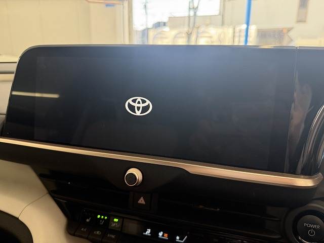 クラウンクロスオーバーG “Advanced・Leather Package” 内装他