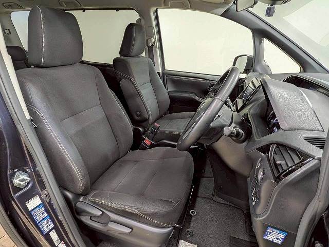 トヨタ&nbsp;エスクァイアの画像5