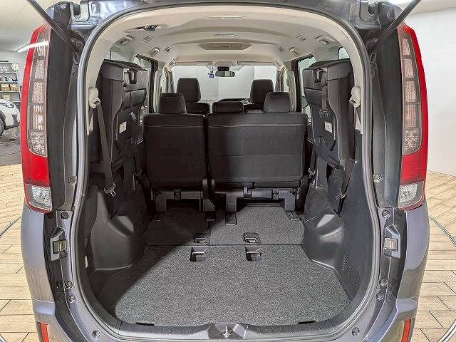 トヨタ&nbsp;エスクァイアの画像13