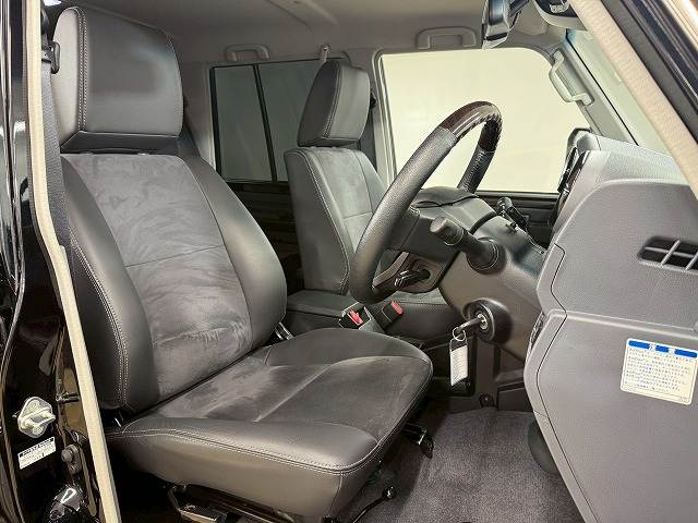 トヨタ ランドクルーザー70系の画像5