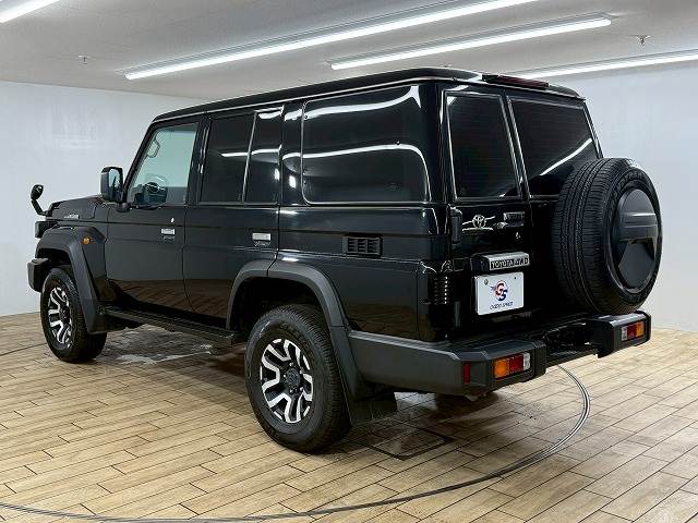 トヨタ ランドクルーザー70系の画像17