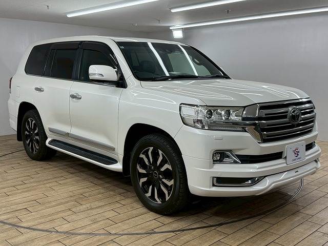 トヨタ&nbsp;ランドクルーザー200系の画像14