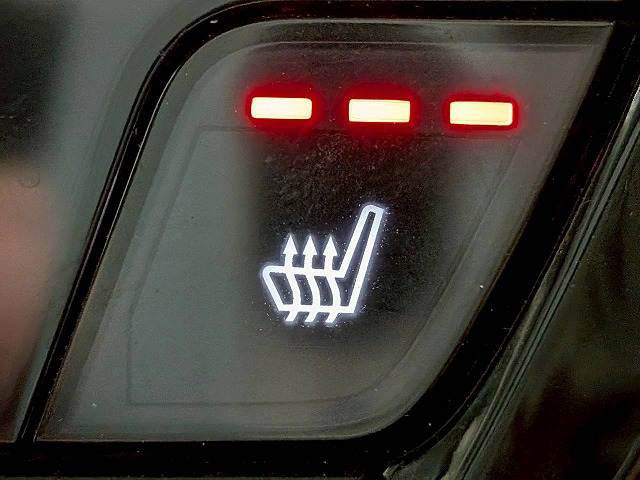 ホンダ&nbsp;ヴェゼルハイブリッドの画像8