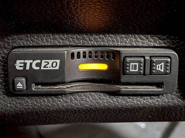 ホンダ&nbsp;ヴェゼルハイブリッドの画像12