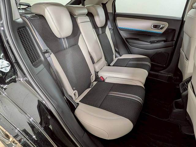 ヴェゼルハイブリッドe:HEV Z PLaY Package 内装他