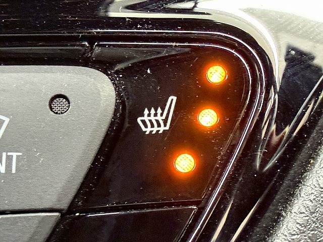 トヨタ&nbsp;C-HRの画像8