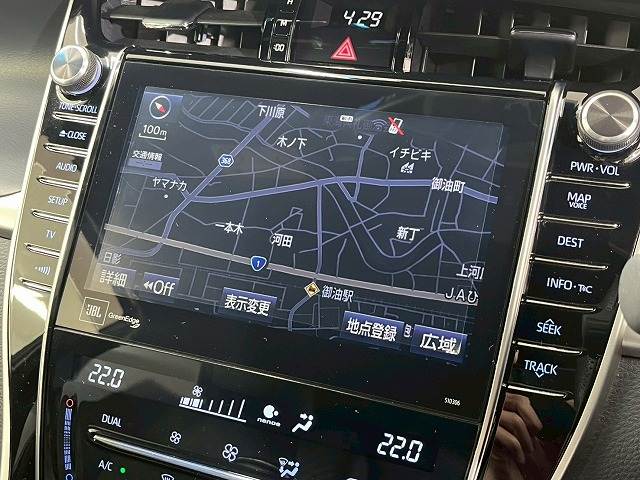 ハリアーPROGRESS “Metal and Leather Package” 内装他