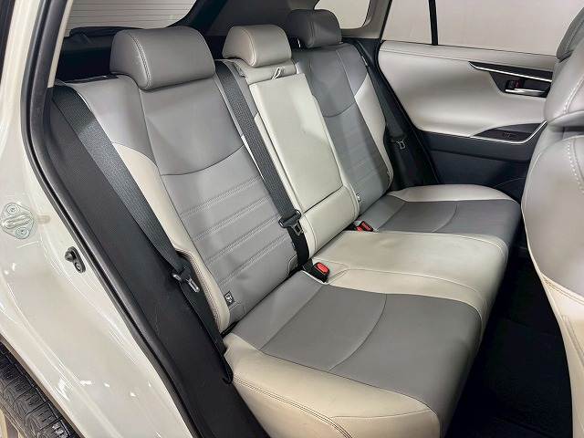 トヨタ&nbsp;RAV4の画像6