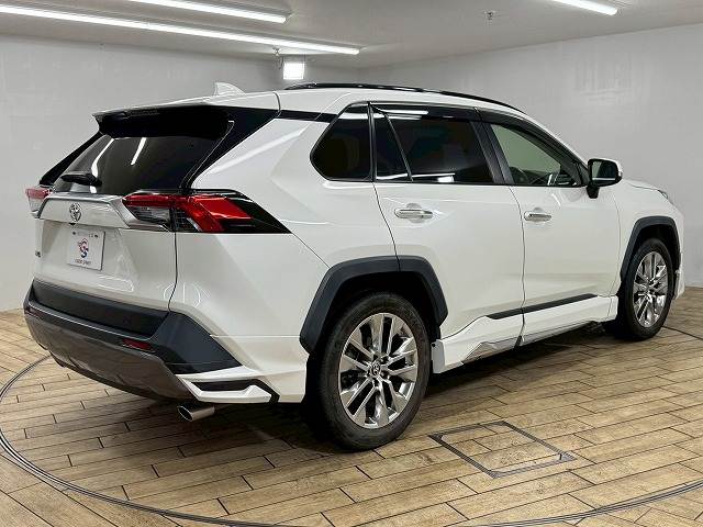 トヨタ&nbsp;RAV4の画像17