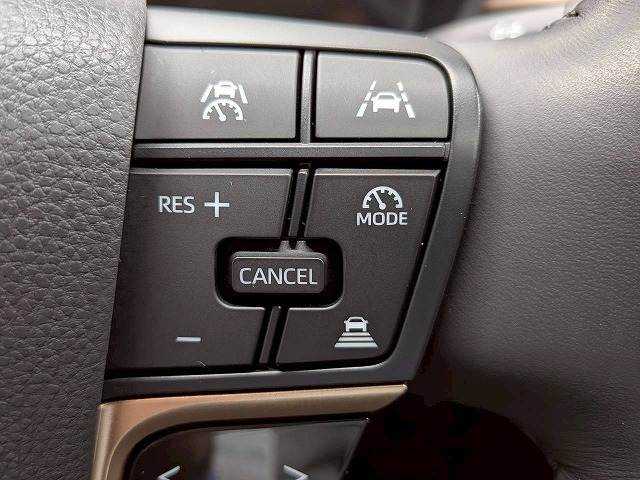 トヨタ クラウンクロスオーバーの画像7