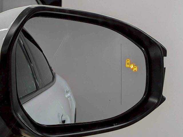 トヨタ クラウンクロスオーバーの画像8