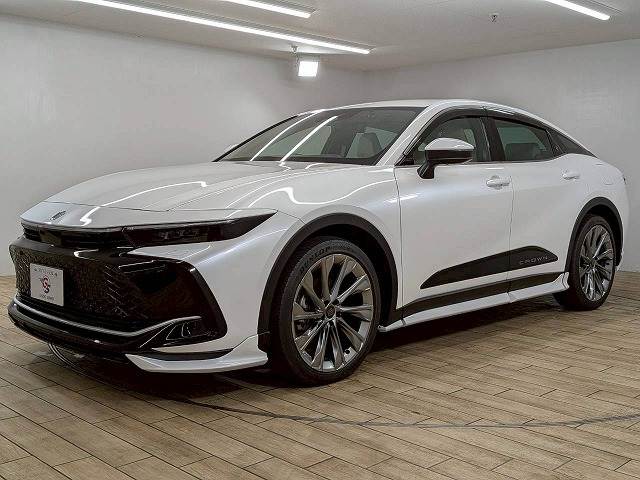 トヨタ クラウンクロスオーバーの画像15