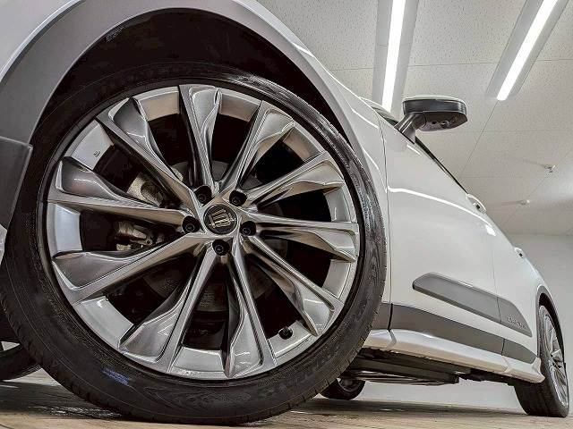 トヨタ クラウンクロスオーバーの画像20