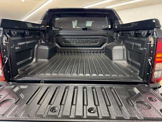 三菱&nbsp;トライトンの画像13