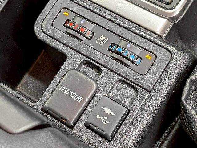トヨタ ランドクルーザープラドの画像10