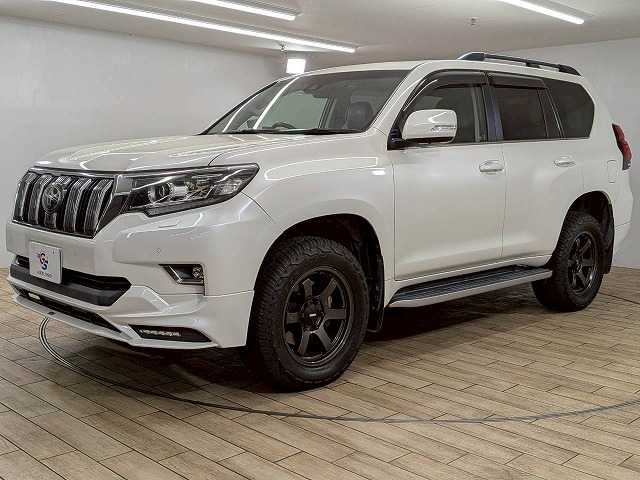 トヨタ ランドクルーザープラドの画像15