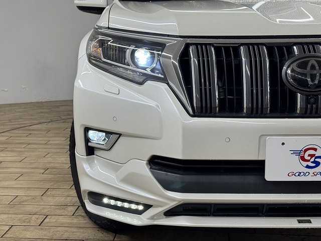 トヨタ ランドクルーザープラドの画像19