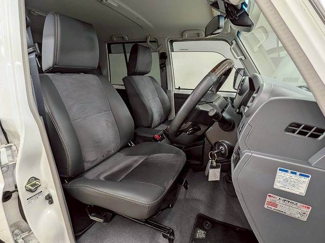 トヨタ&nbsp;ランドクルーザー70系の画像5