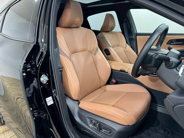 クラウンスポーツSPORT Z (HEV) 内装他