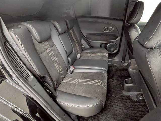 ホンダ&nbsp;ヴェゼルハイブリッドの画像6