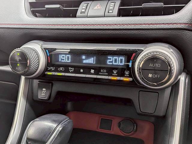 トヨタ&nbsp;RAV4の画像11