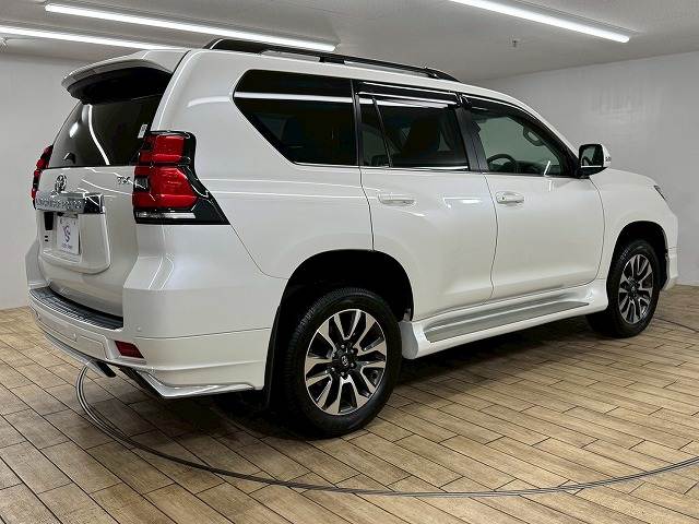 トヨタ&nbsp;ランドクルーザープラドの画像17
