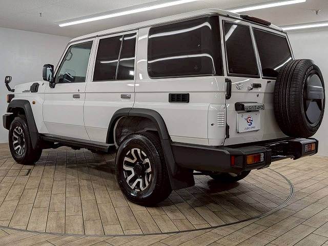 トヨタ&nbsp;ランドクルーザー70系の画像17