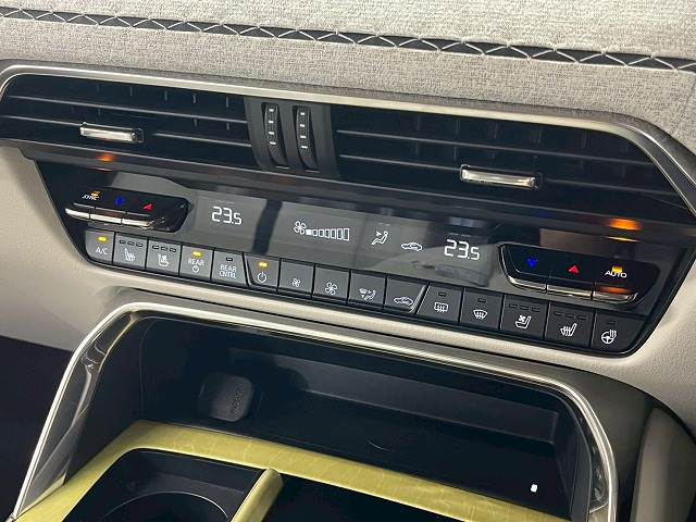 マツダ&nbsp;CX-80の画像12