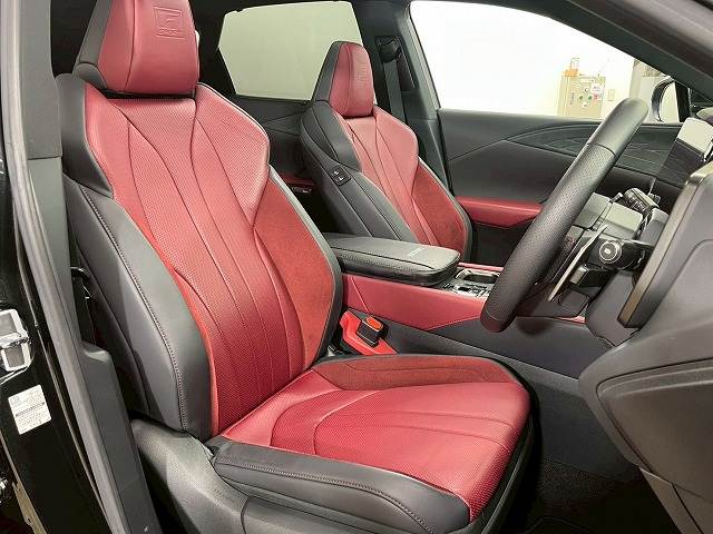 RXRX500h “F SPORT Performance” 内装他