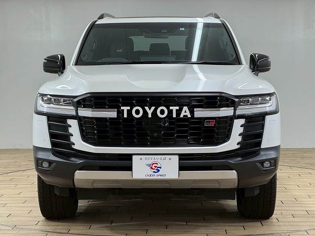 トヨタ ランドクルーザー300系の画像13