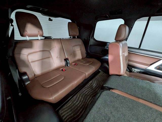 トヨタ ランドクルーザー200系の画像7