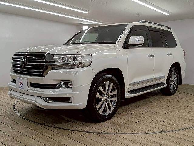 トヨタ ランドクルーザー200系の画像15