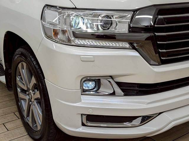 トヨタ ランドクルーザー200系の画像19