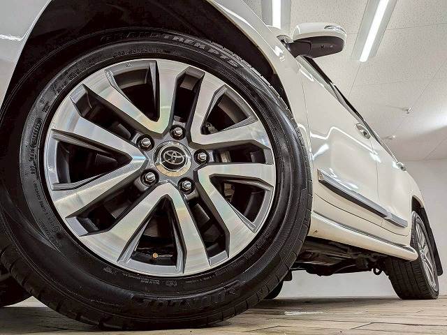 トヨタ ランドクルーザー200系の画像20