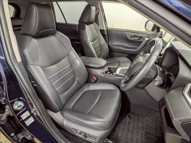 RAV4G “Z package” 内装他