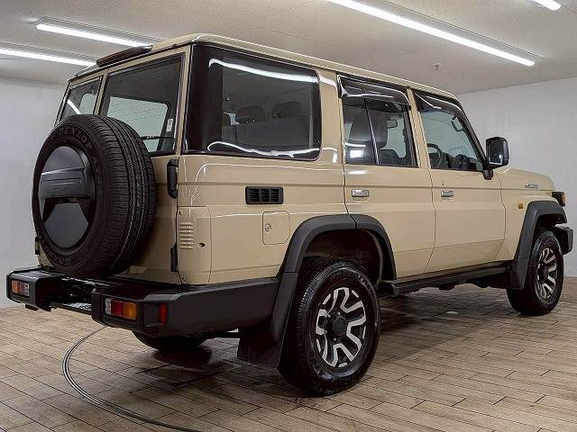 トヨタ ランドクルーザー70系の画像16