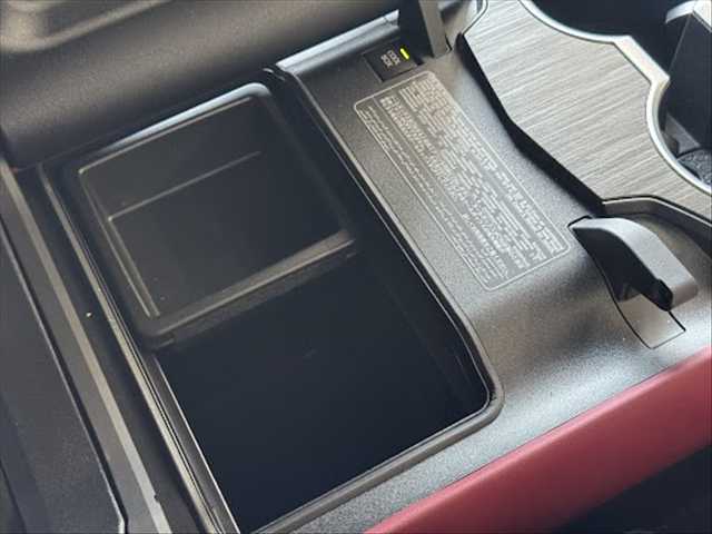 トヨタ ランドクルーザー300系の画像8