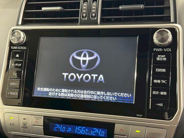 トヨタ ランドクルーザープラドの画像3