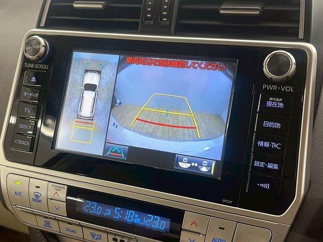 トヨタ&nbsp;ランドクルーザープラドの画像4