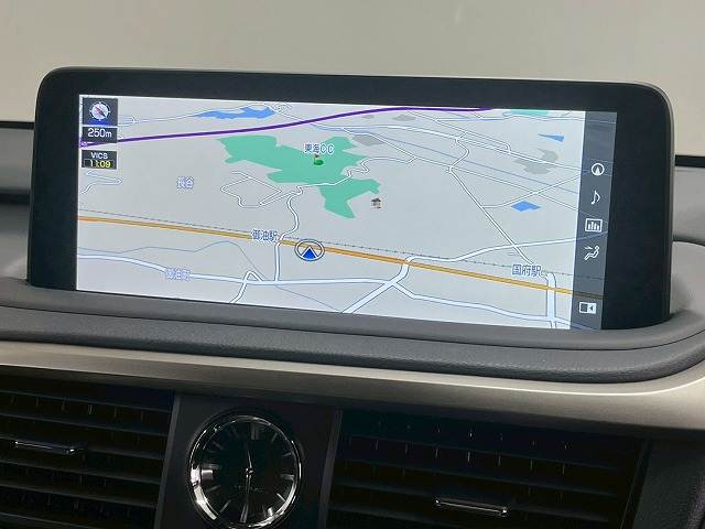 RXRX300 “F SPORT” 内装他