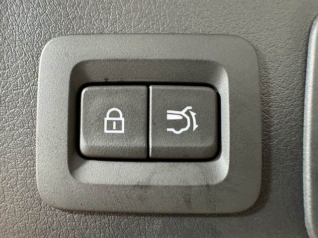 マツダ&nbsp;CX-80の画像10