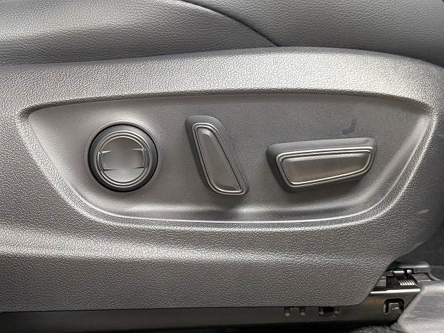 トヨタ カローラクロスの画像10