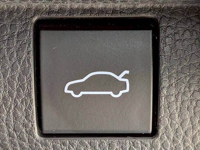 トヨタ クラウンクロスオーバーの画像11